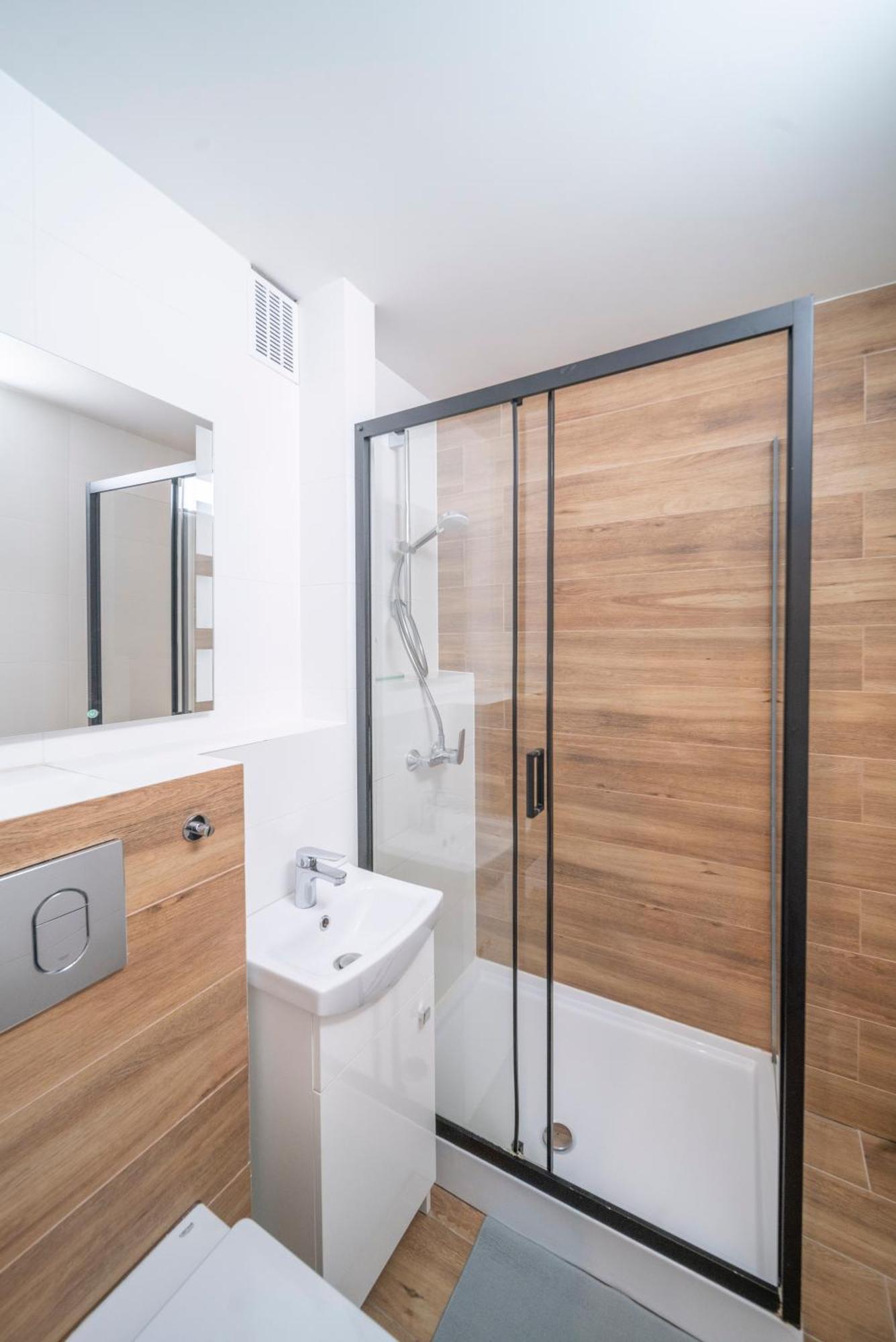 Green Studio In The City Center Of Вроцлав Экстерьер фото